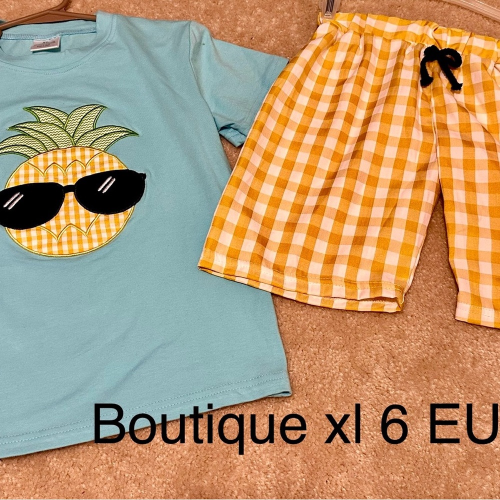 Boys pineapple set
